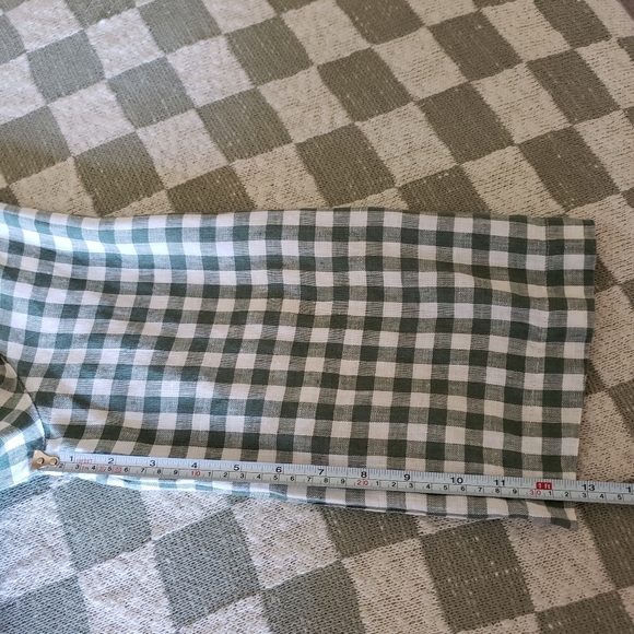 Linenfox Marina Green Gingham Linen Top - Picture 4 of 4